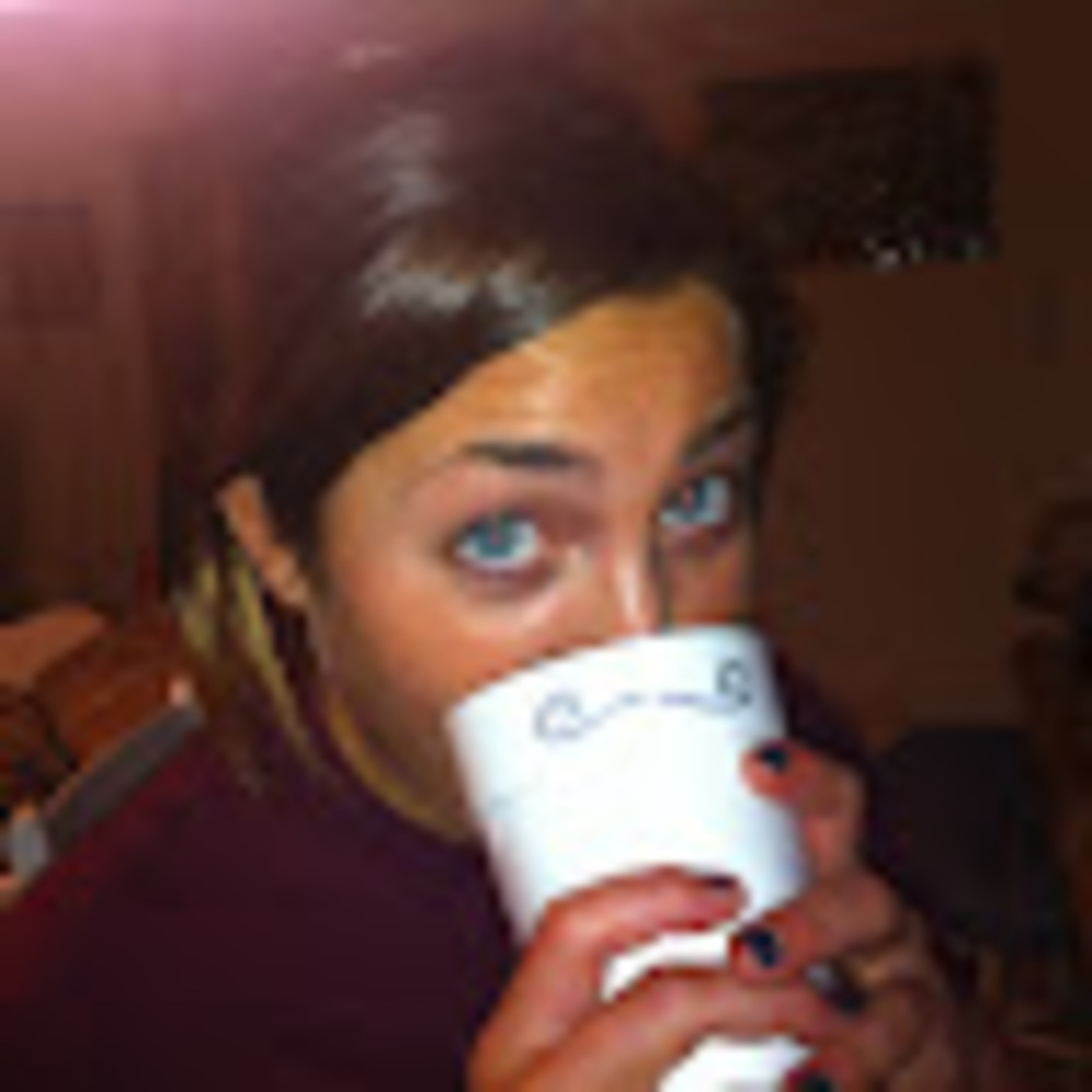 Meet your Posher, Alexandra